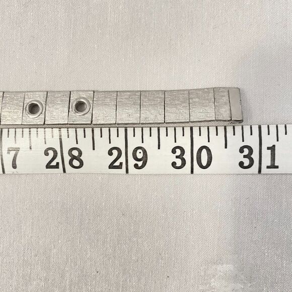 Frosted Silver ToneBelt Small XSmall Waist Segmented Skinny Link Metallic - Picture 9 of 11